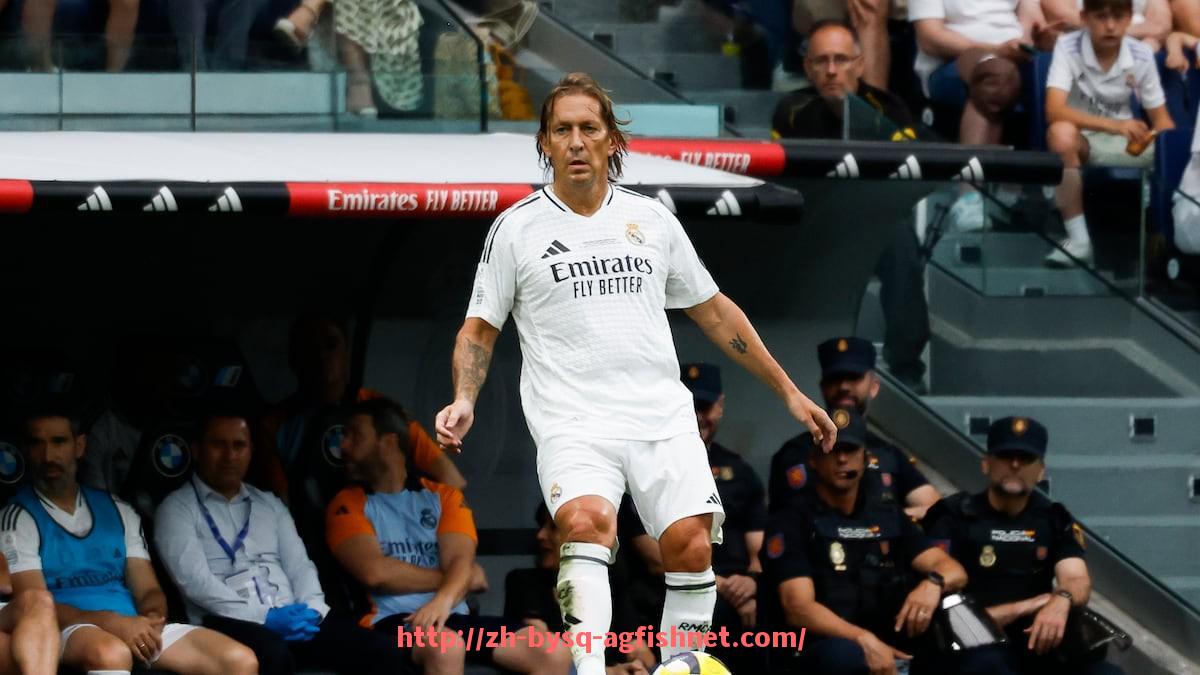 AG捕鱼王官网-展望2024-2025赛季法甲联赛：各支球队能否打破巴黎垄断？